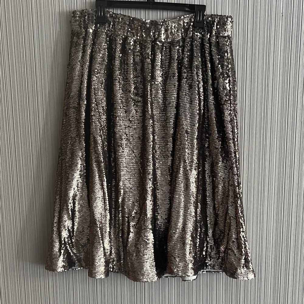 Plus size silver sequined midi skirt